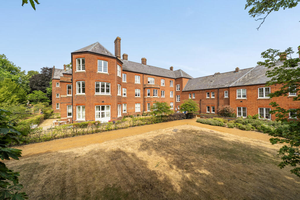Main image of property: Faringdon Court, Cholsey, Wallingford, Oxfordshire,, OX10