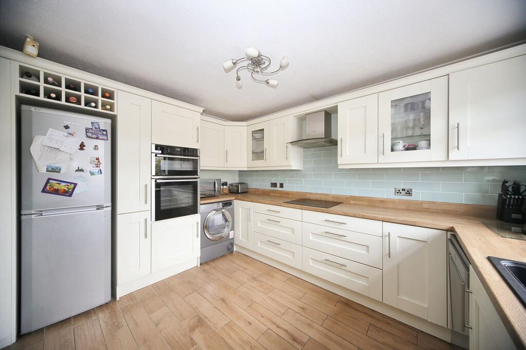 Churchfield, Shevington, WN6 photo 2