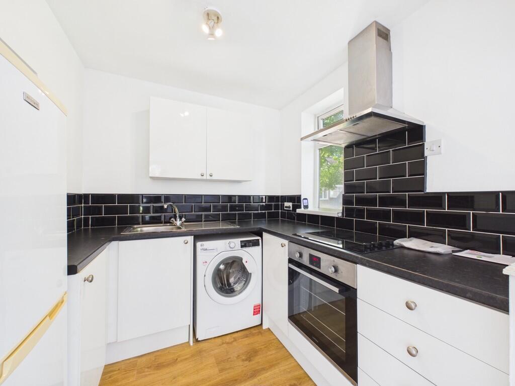 Apartment in Newcastle-under-Lyme, The Brampton - View 4