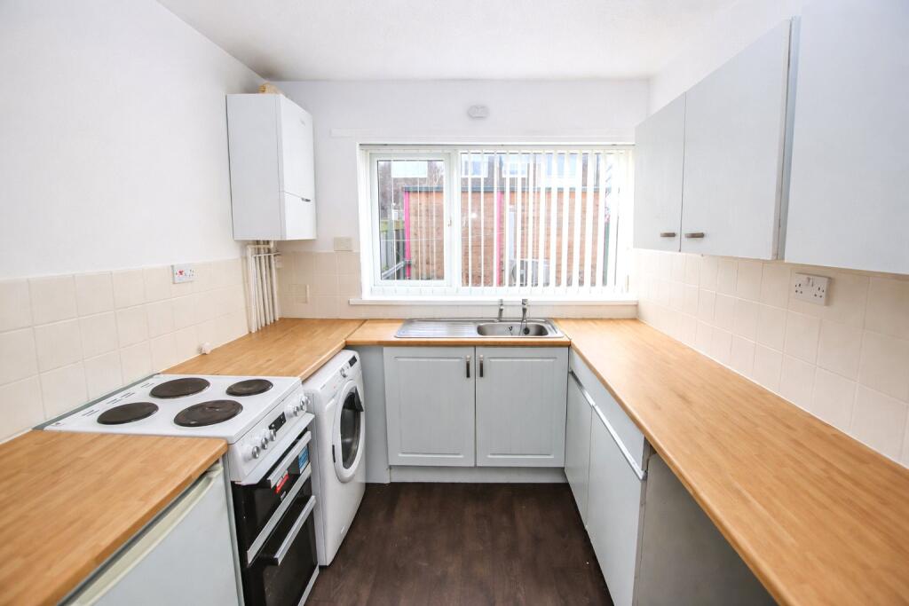Dilston Close, Washington, Tyne and Wear, NE38 photo 2