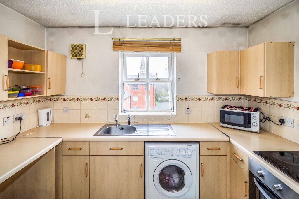 Apartment in Coventry - View 4