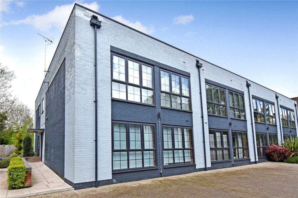 Main image of property: Merchants Court, Kelvin Road, Newbury, Berkshire, RG14