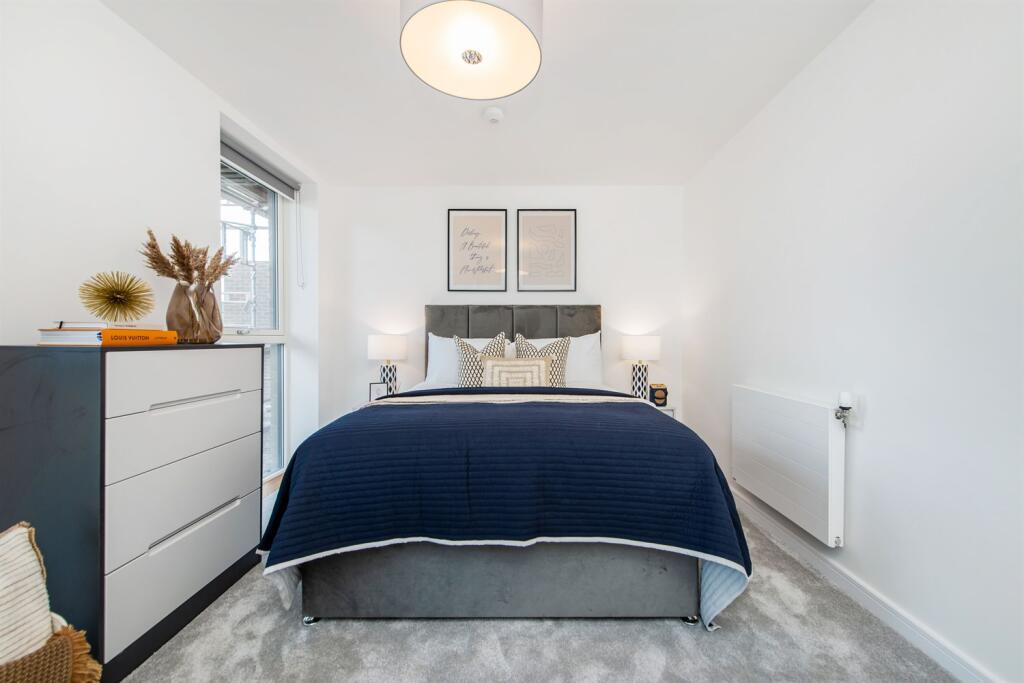 Apartment in Rainham, Beam Park, South Hornchurch - View 4