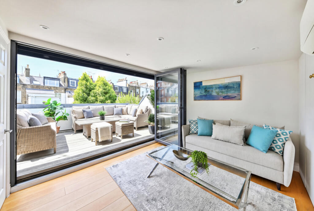 House in London - More