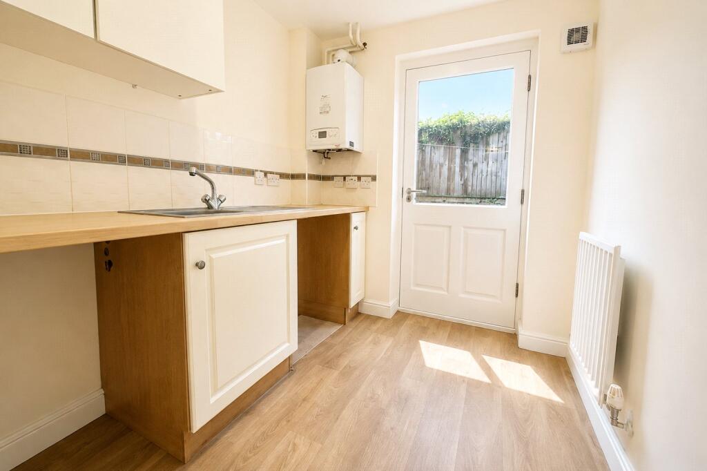 House in Amber Valley, Belper - View 5