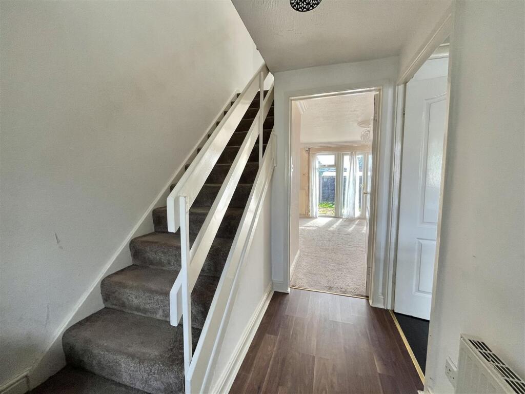 House in Tameside, Greater Manchester - View 3