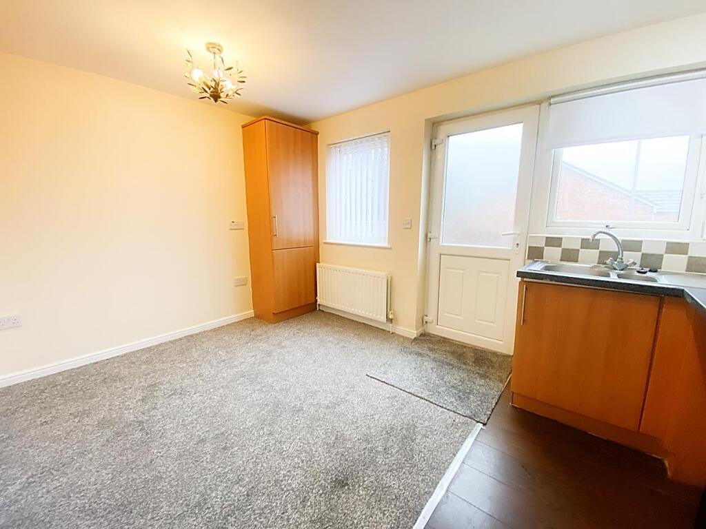 Rosehill Road, Wallsend photo 4
