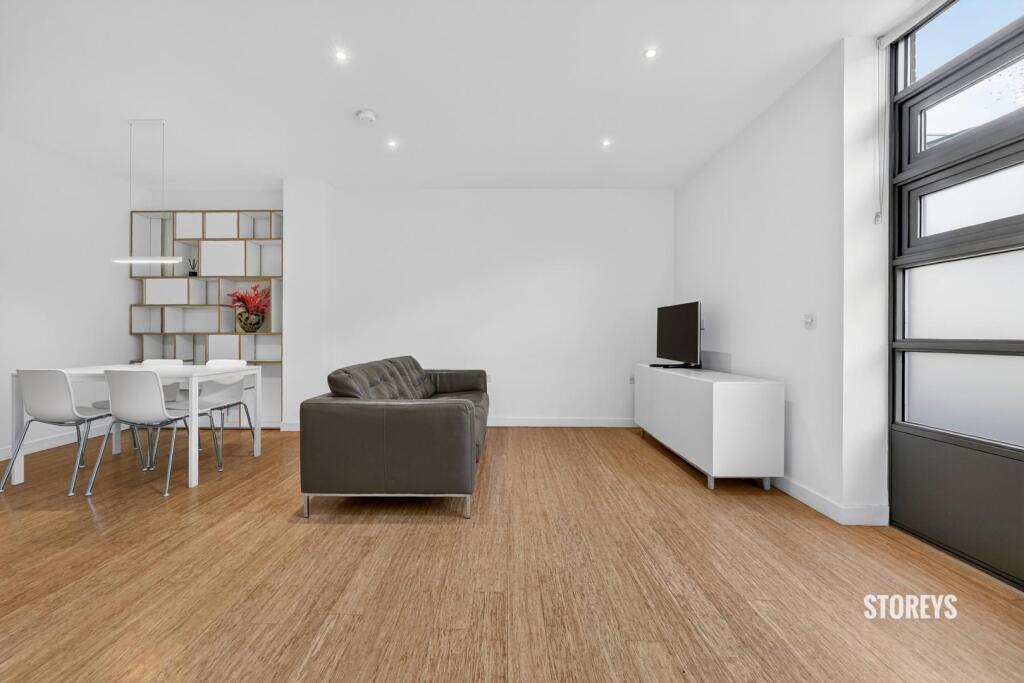Apartment in London, Bethnal Green - More