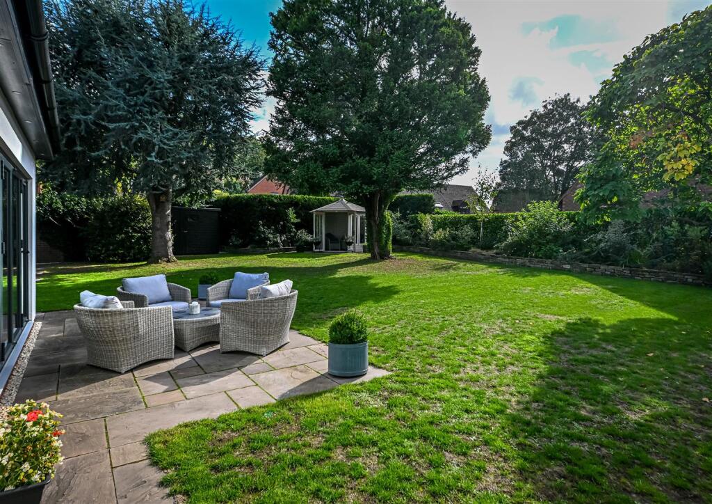 House in Bridgnorth, Low Town, Oldbury - View 3