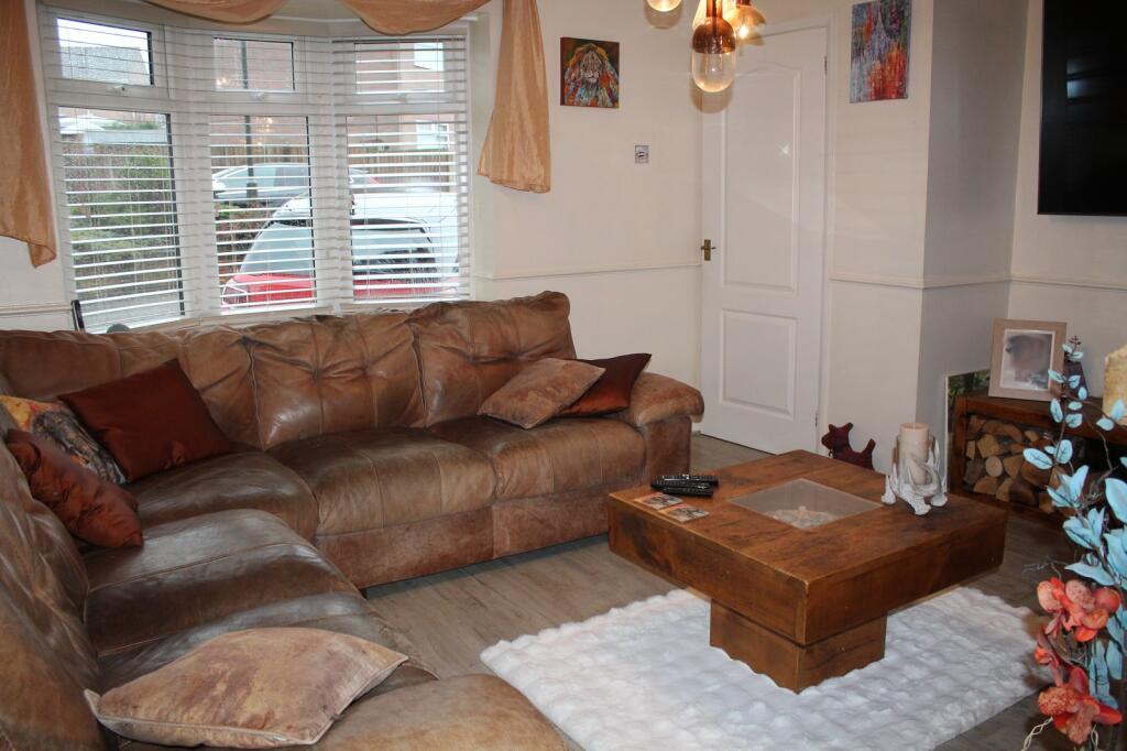 Acer Close, Pinxton, Nottinghamshire. NG16 6RB photo 4