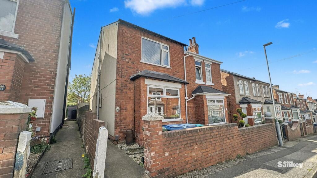 3-bed semi-detached on Stella Street, Mansfield, NG18, £185,000