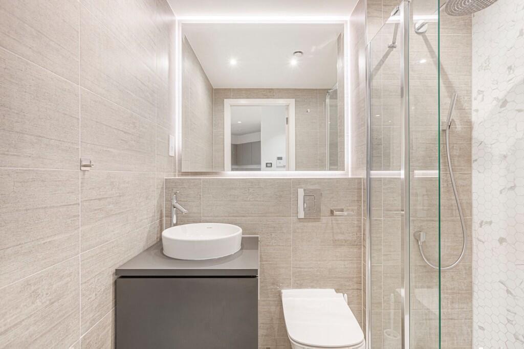 Apartment in Twickenham - View 4