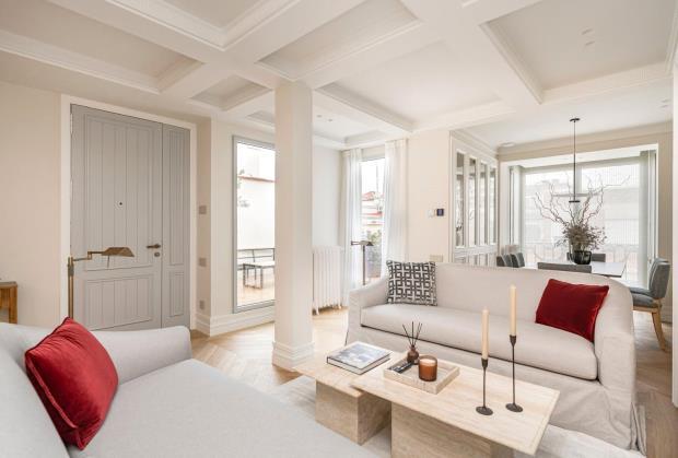 Main image of property: Brand New Penthouse With Terrace, Goya - Barrio de Salamanca - Madrid