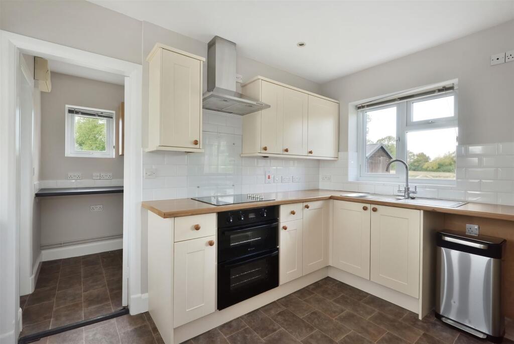 House in Hereford, Breinton - More