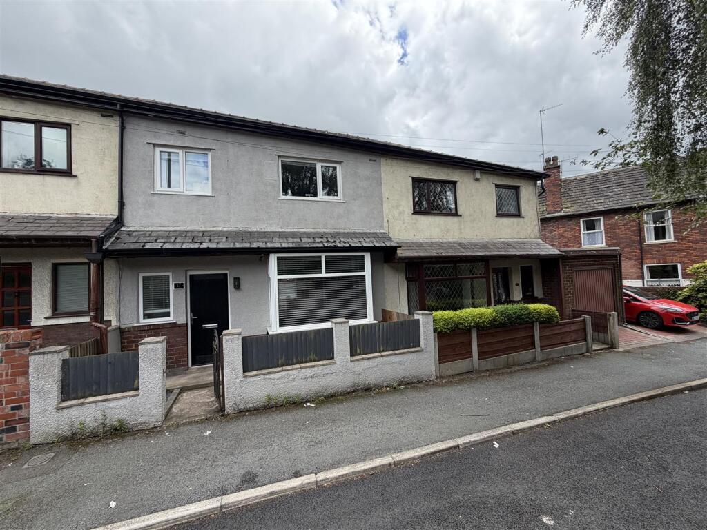 Main image of property: King Street, Stalybridge