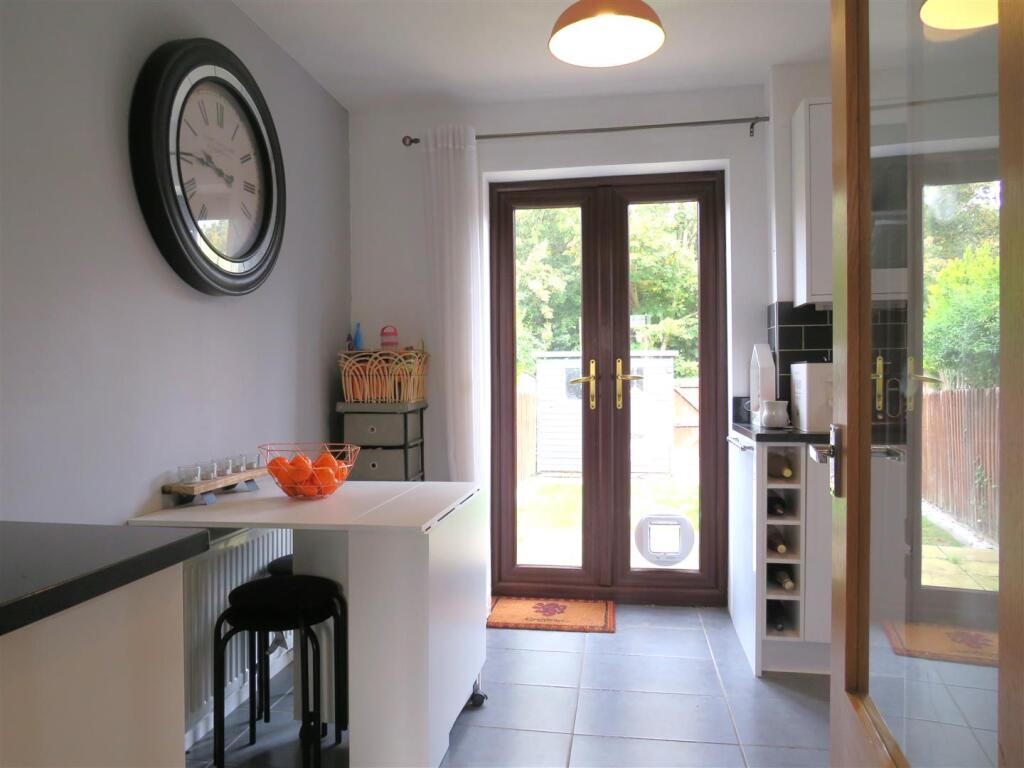 Phillip Close, Devizes photo 4