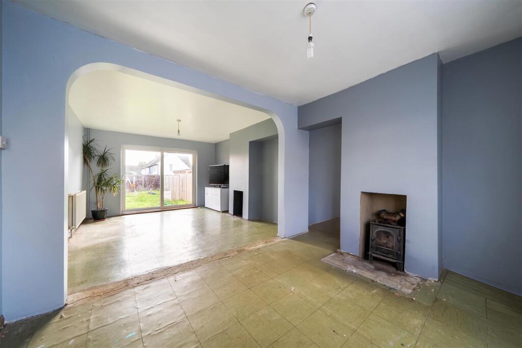 House in Maidstone, Kent - View 2