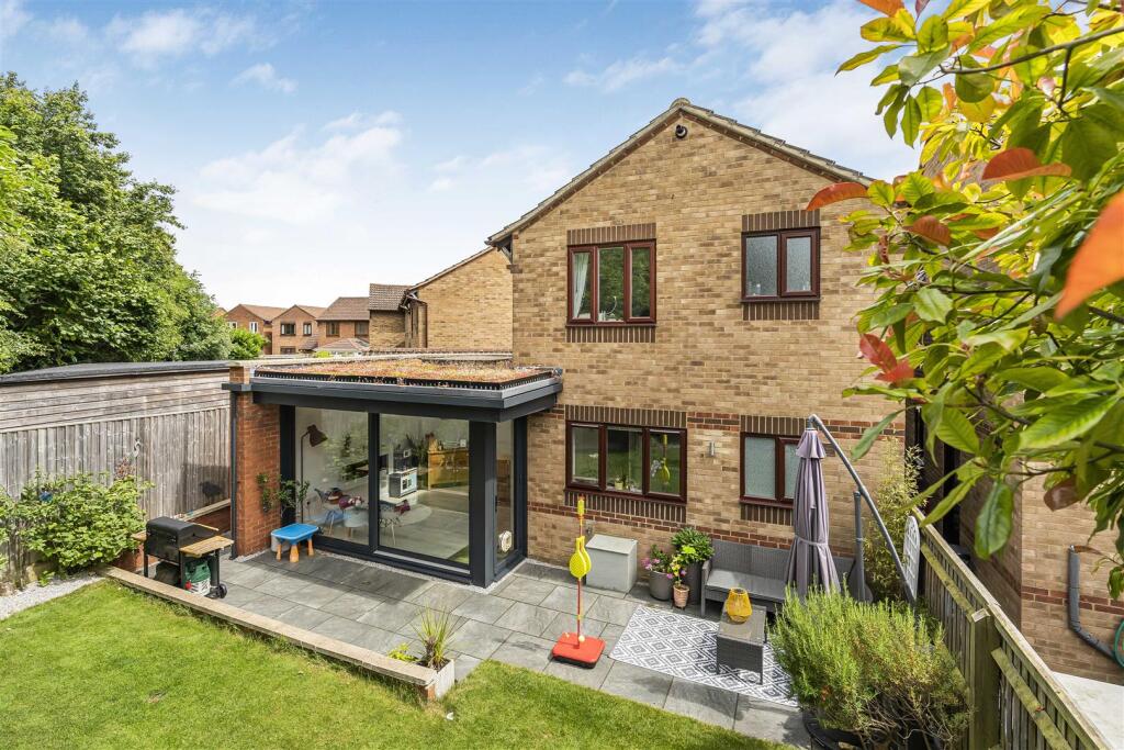 Main image of property: Lime Crescent, Bicester
