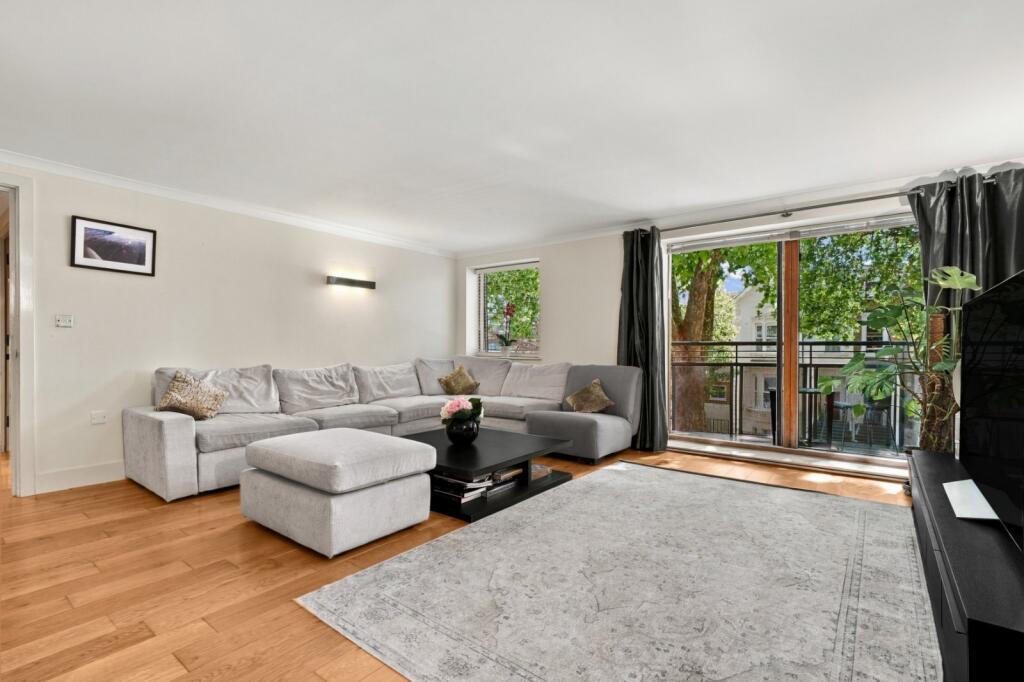 Main image of property: Chiswick High Road,
Turnham Green, W4