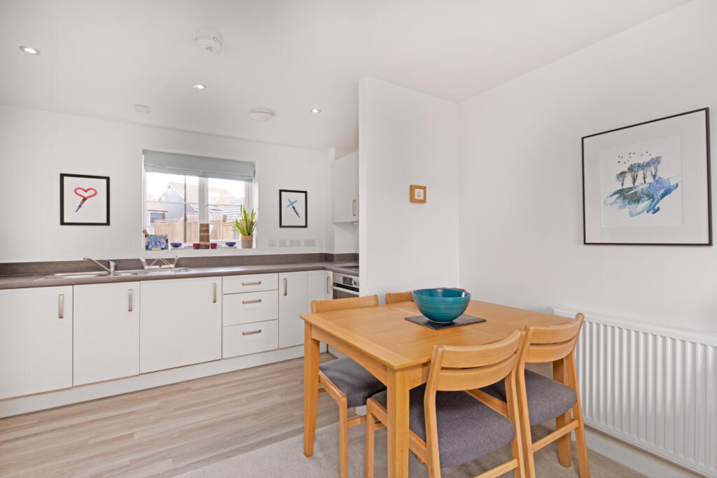 Thorpe Road, Bishop's Stortford, Hertfordshire, CM23 photo 3