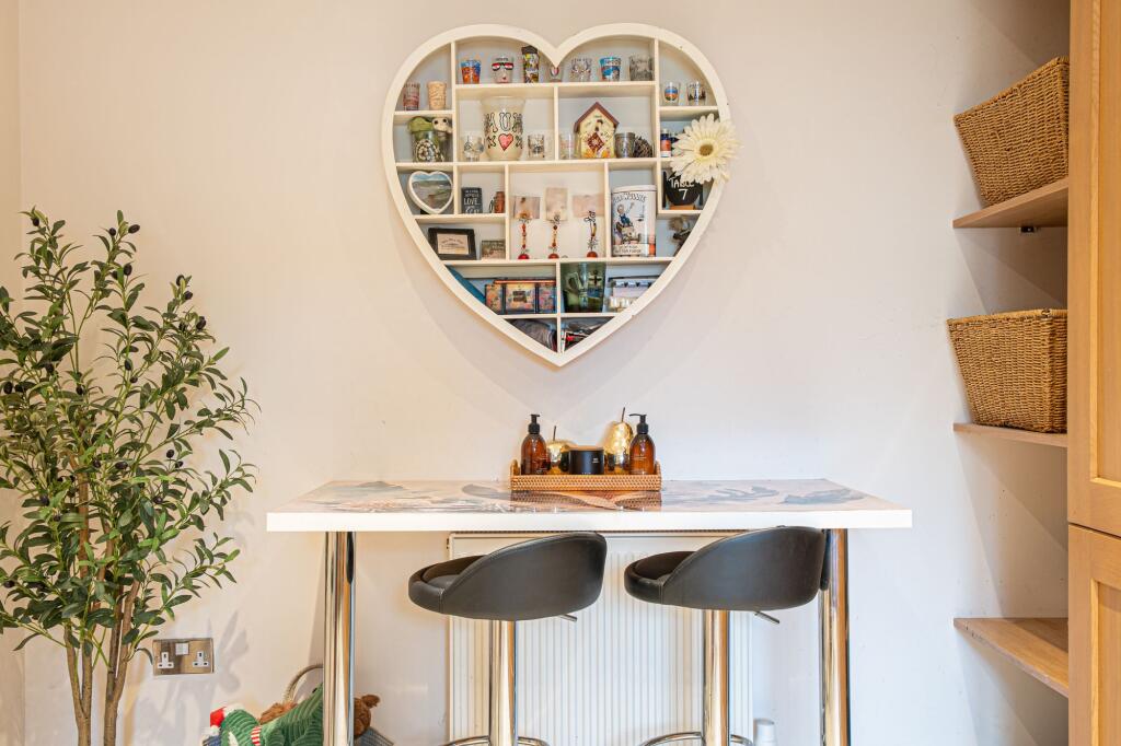 House in Test Valley, Picket Twenty, Andover - View 4