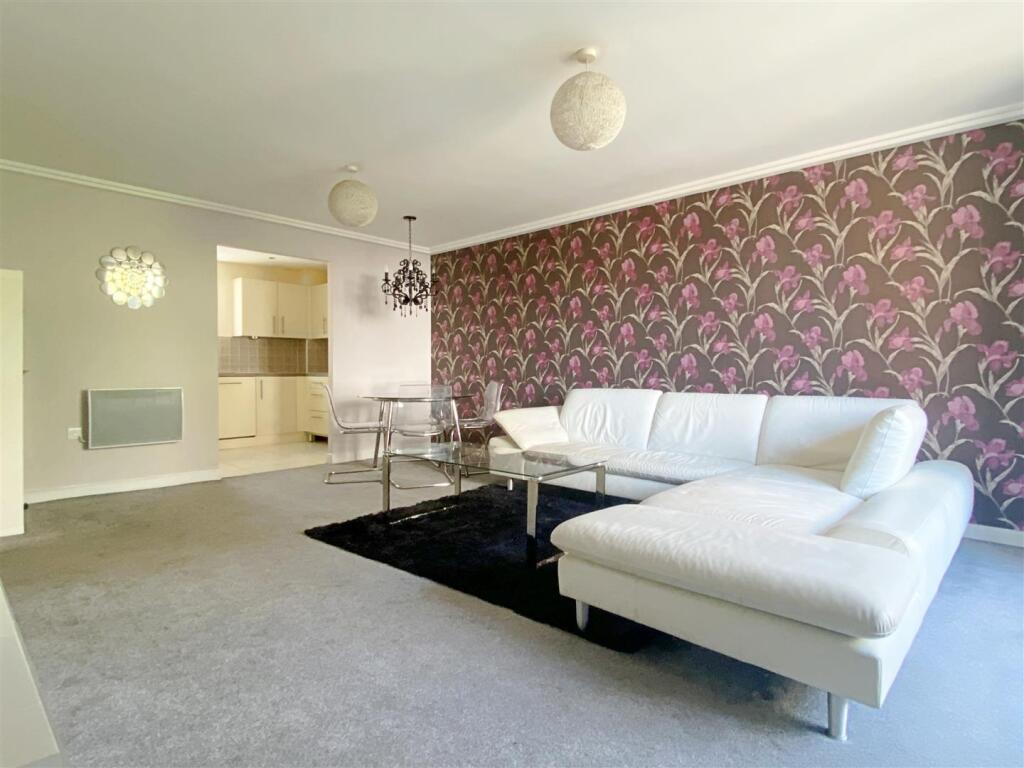 Main image of property: Fenchurch Walk - Modern