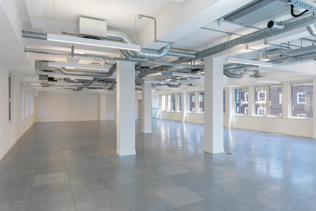 _T3A8524 - 260526_E&amp;A_Whitfield_Court_©_Peter Landers Photography - Large.jpg