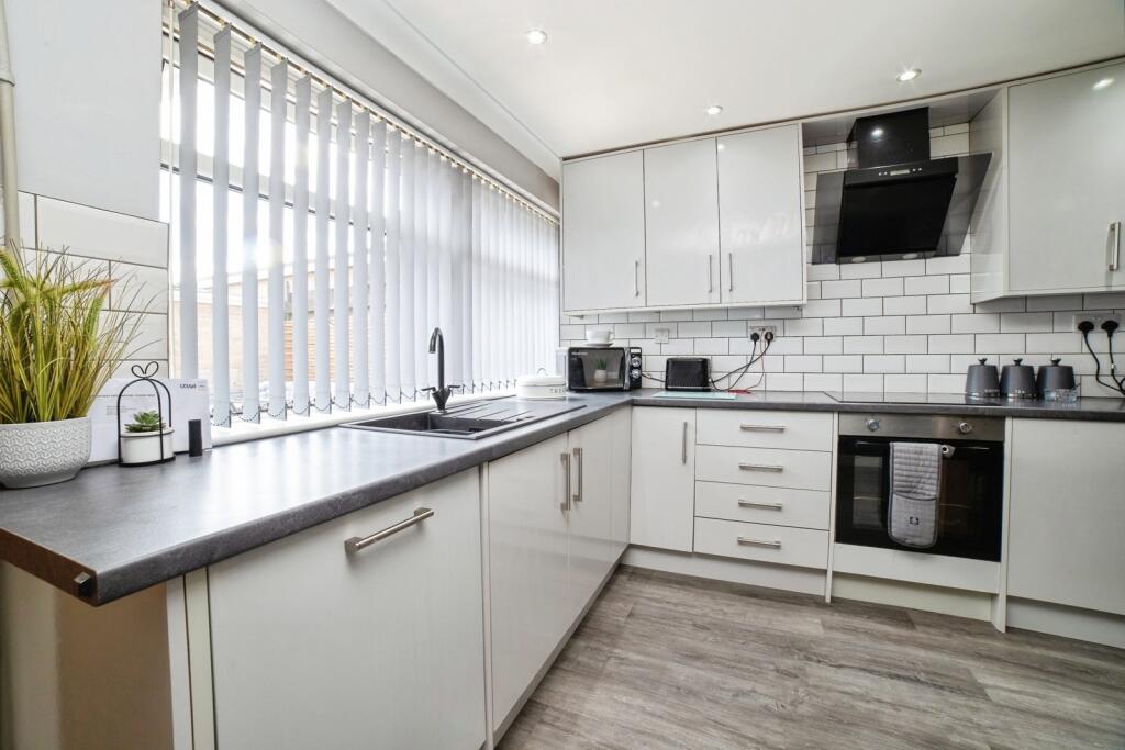 Springwood View Close, Sutton-in-Ashfield, Nottinghamshire, NG17 - More