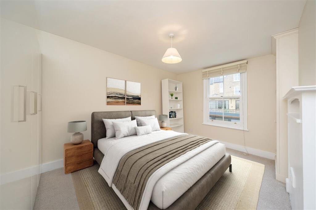 Apartment in London - View 4