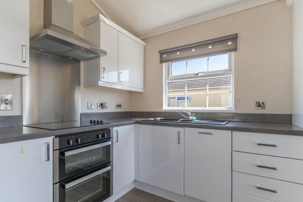 House in Newport, Wentlooge - View 5