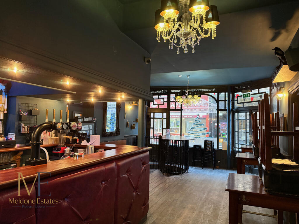 Main image of property: High Street, Gravesend, Kent