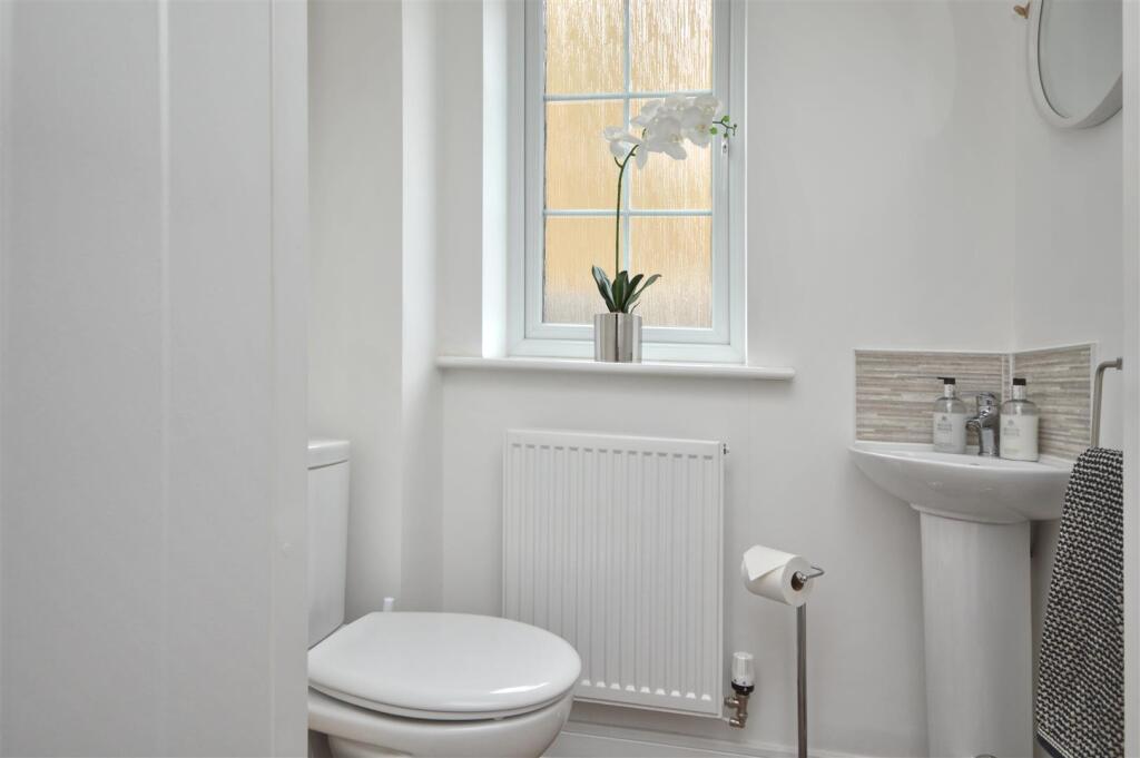 House in Bristol, Whitchurch - More