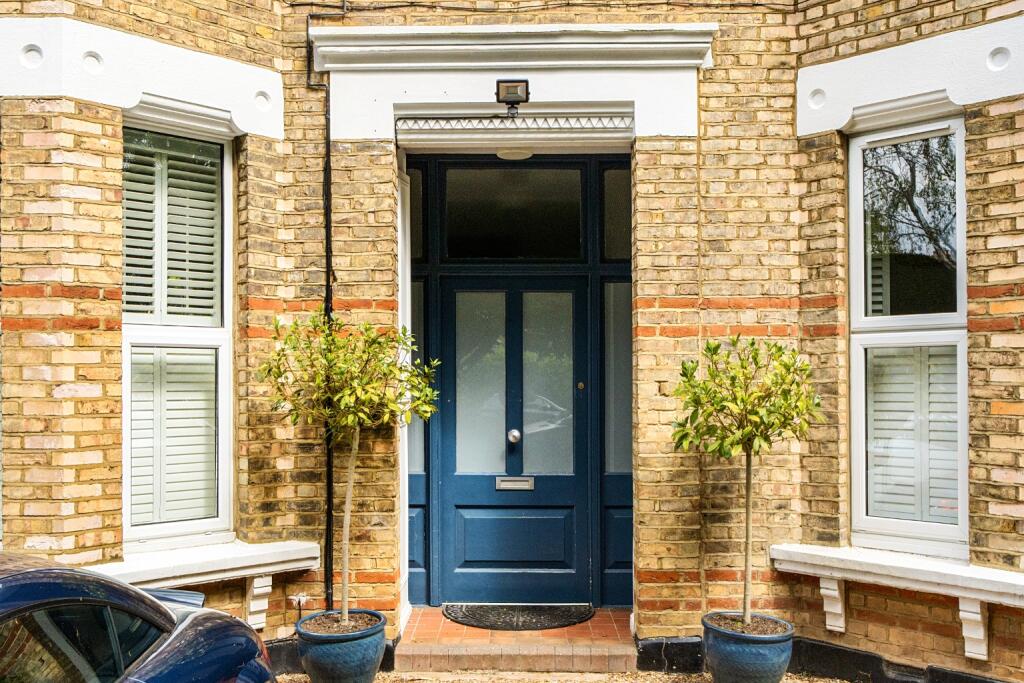 The Avenue, Surbiton - View 2