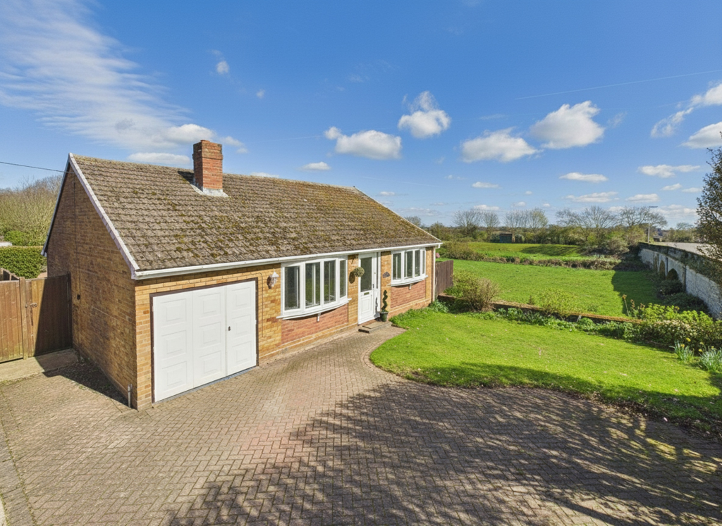 Main image of property: Lichfield Road, Hopwas, Tamworth, B78