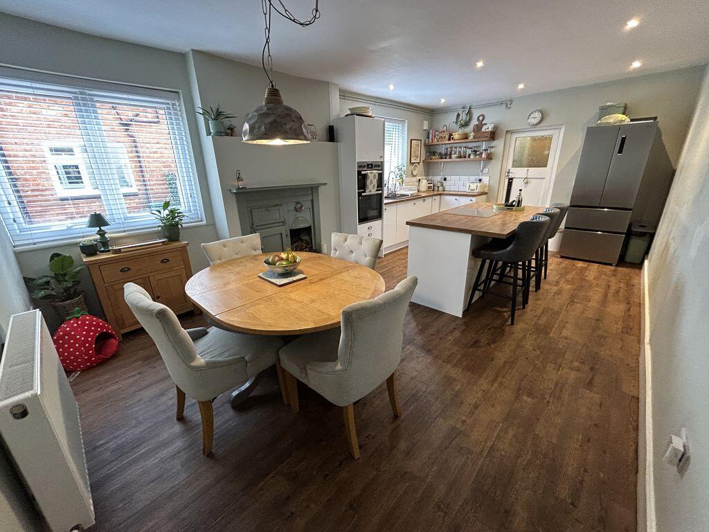 House in Old Colwyn, Conwy - View 4