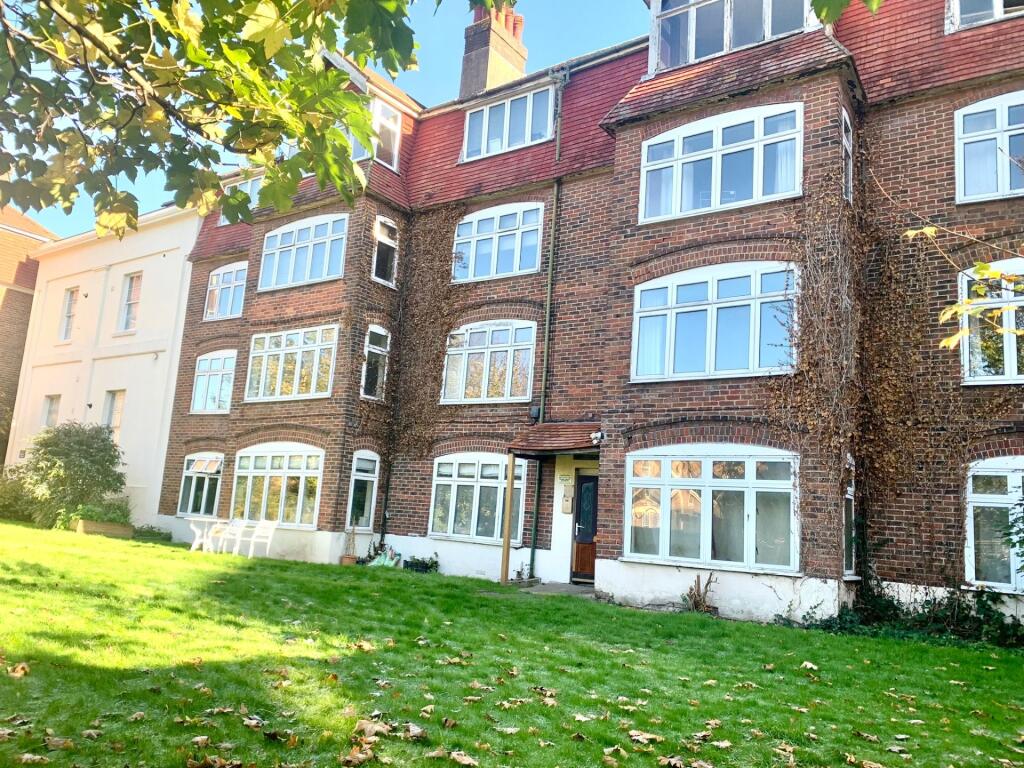 Main image of property: CENTRAL, SO15