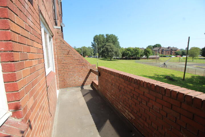 10 Harriet Place, Glasgow, G43 1HR photo 4