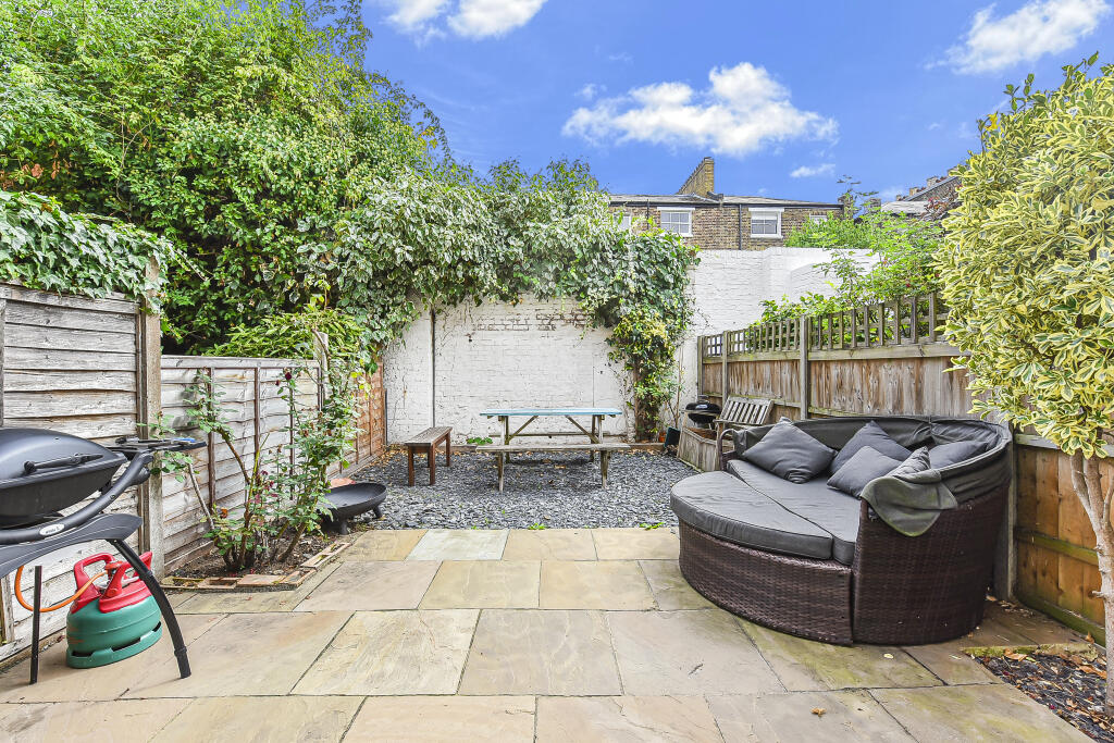 Main image of property: Kiver Road, Islington, London