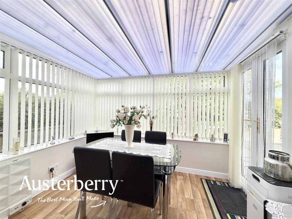 House in Stoke-on-Trent - View 4