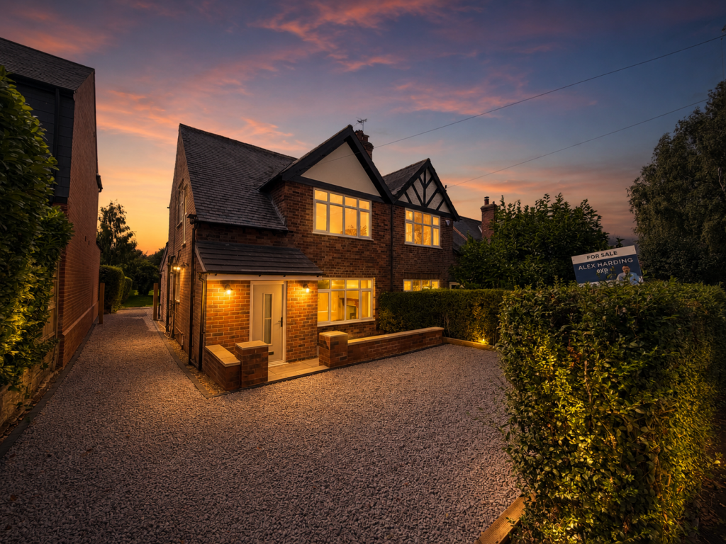 Main image of property: Golf Road, Radcliffe-on-Trent, NG12