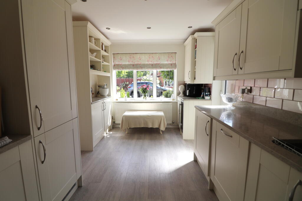 House in Luton - More
