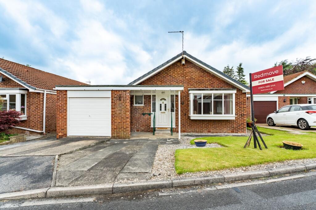 Main image of property: Farmstead Rise, Haxby, YO32