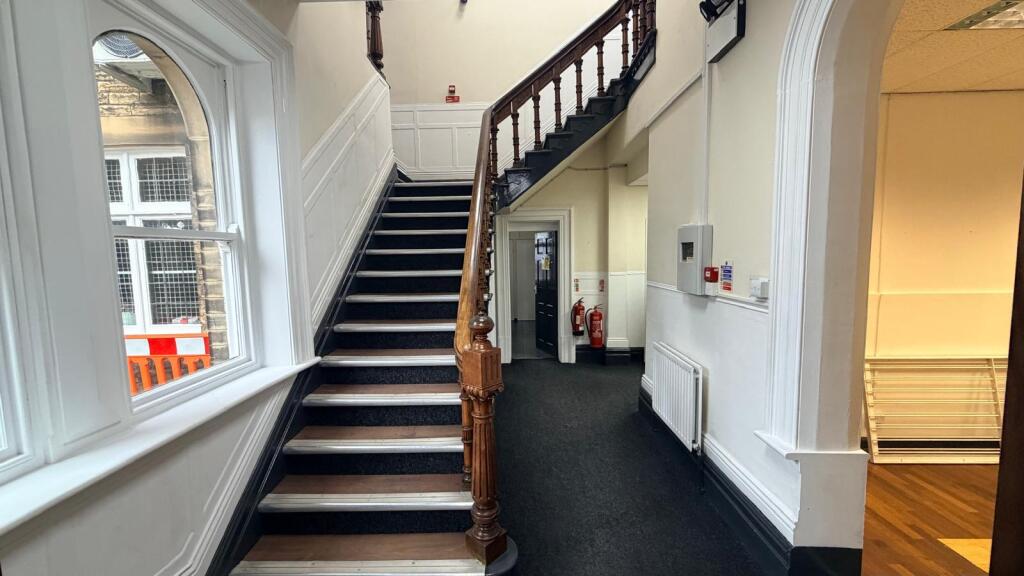 Additional image 2 of Law Street, Cleckheaton