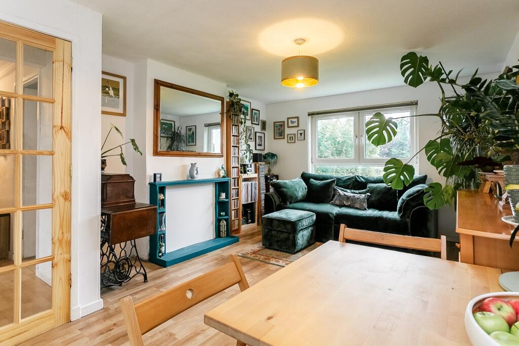 Apartment in Edinburgh, Brunstane - View 3