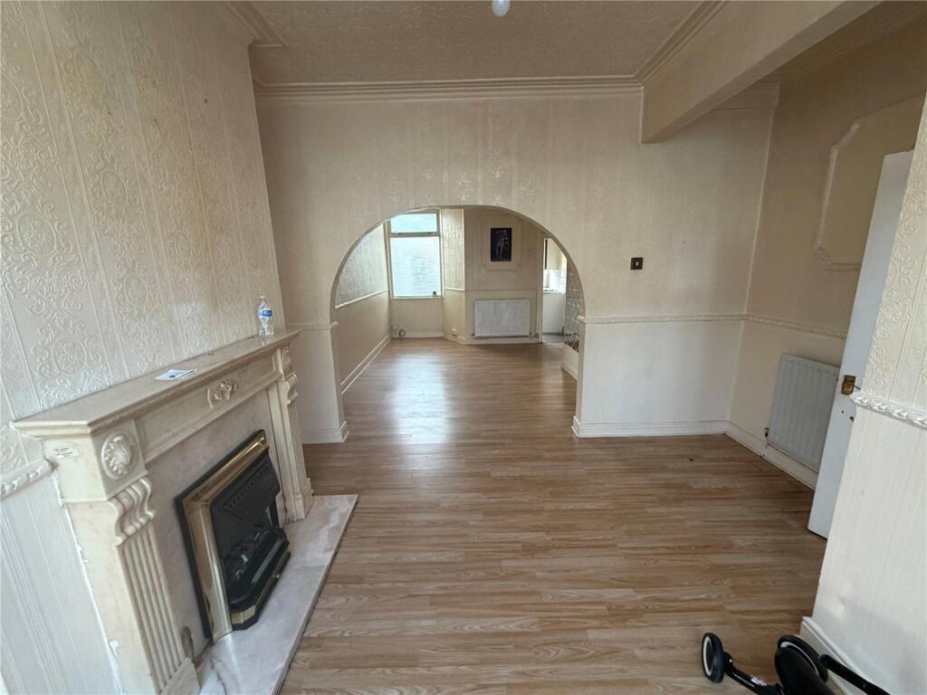 Longford Street, Middlesbrough, North Yorkshire, TS1 photo 3