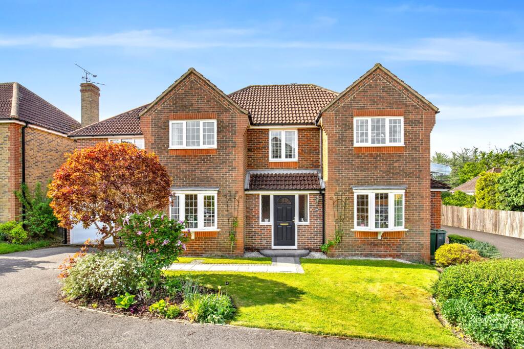 Main image of property: Wagtail Close, Horsham