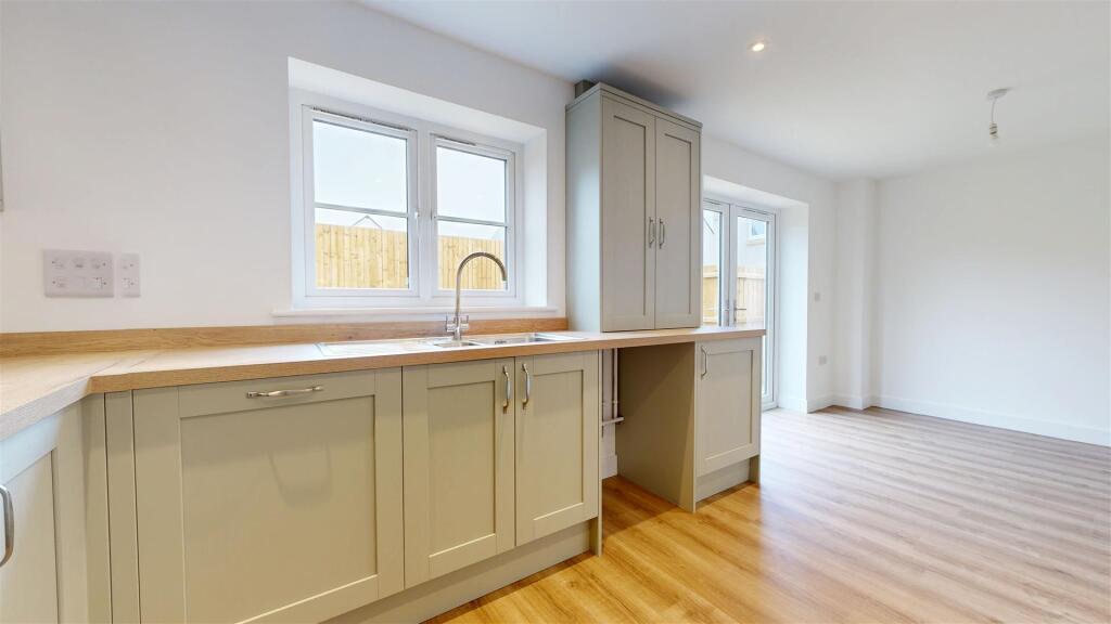 Plot 353 Curtis Fields, 3574 Bramble Road, Weymouth, DT4 0FT photo 4