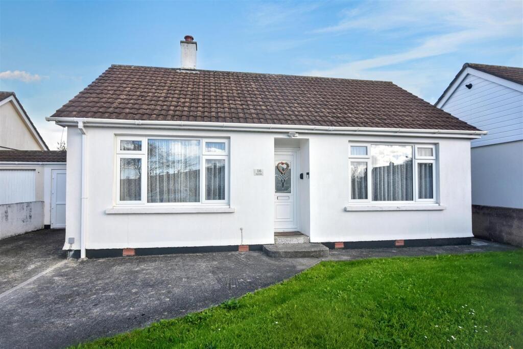 2-bed semi-detached on Treforthlan, Paynters Lane End, Redruth, £275,000