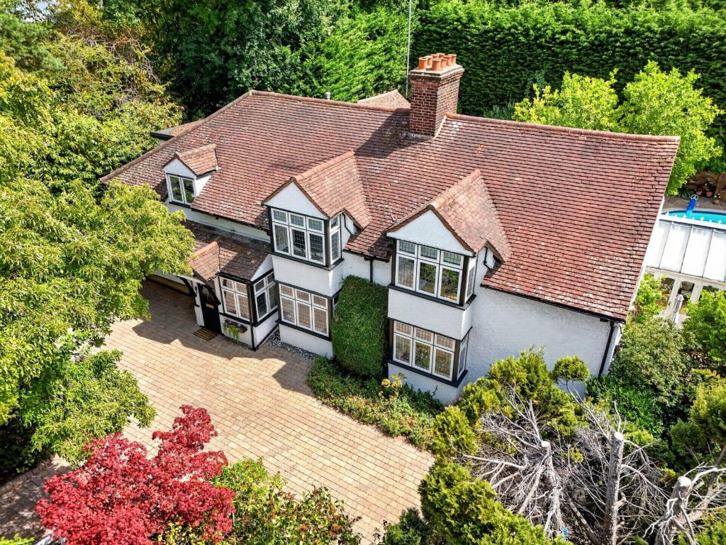 Main image of property: Theydon Road, Epping, Essex, CM16