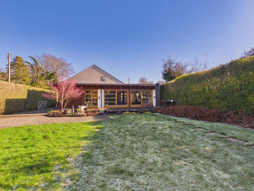 Cornmoor Road, Whickham, NE16 - View 2